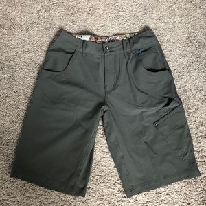 Lululemon casual shorts size 32 waist